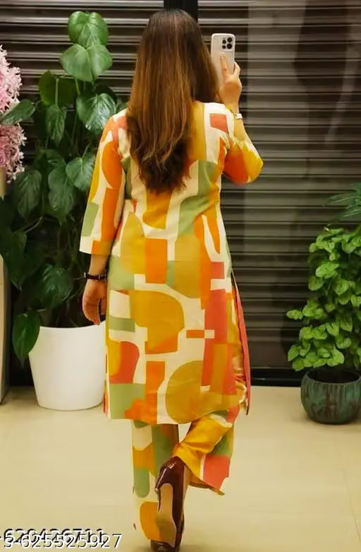 Multicolour Women Kurti With Bottomwear